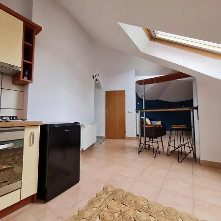 U Stop Czantorii Apartment *